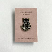 Fox enamel pin badge